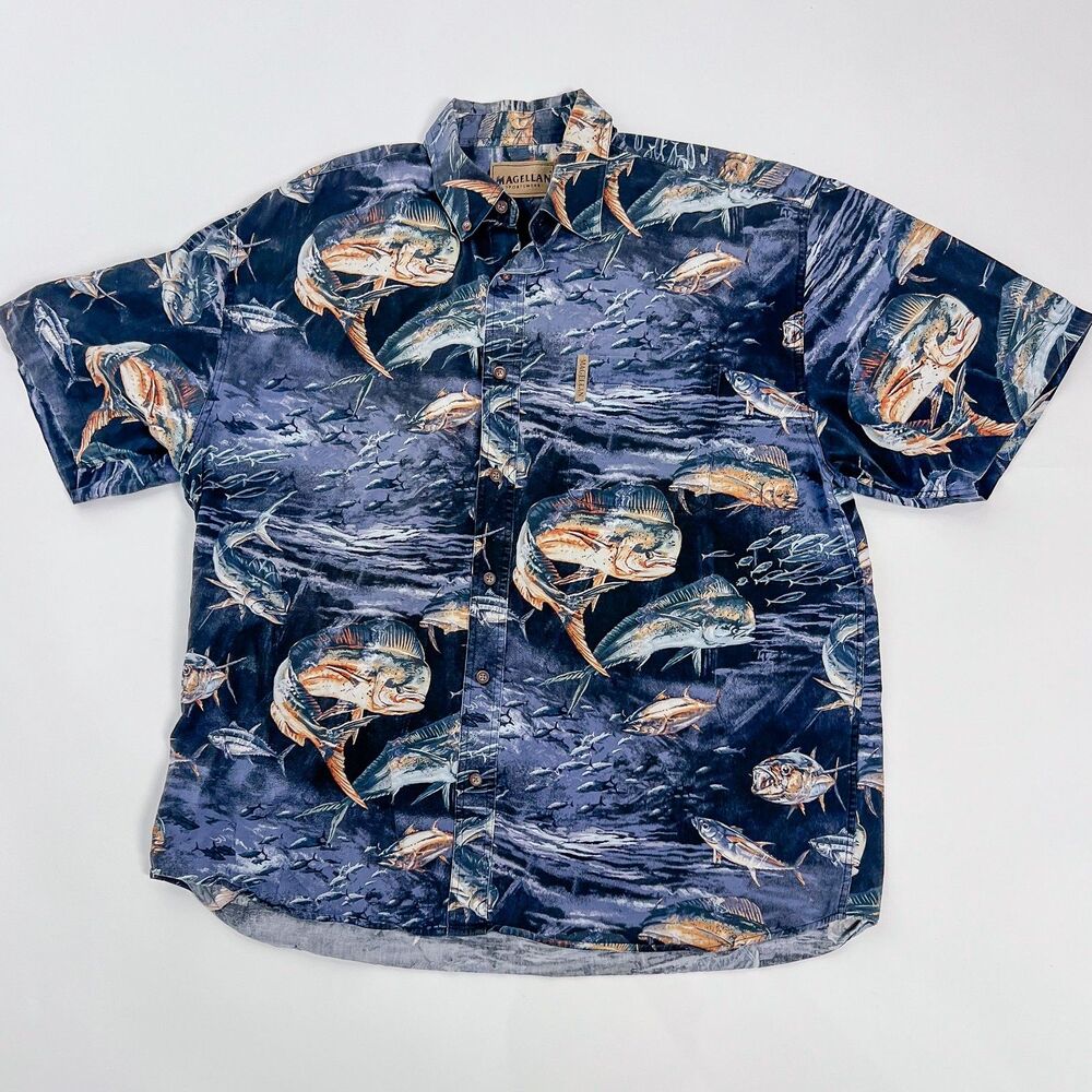 Magellan Sportswear dark blue fish print shirt XL